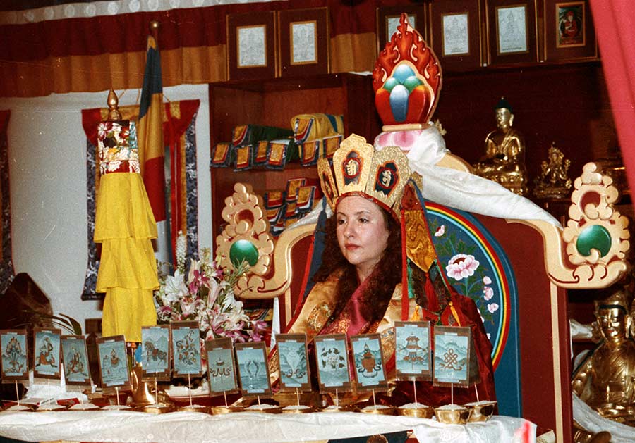 Jetsunma Ahkon Lhamo at her enthronement at KPC Maryland 1988