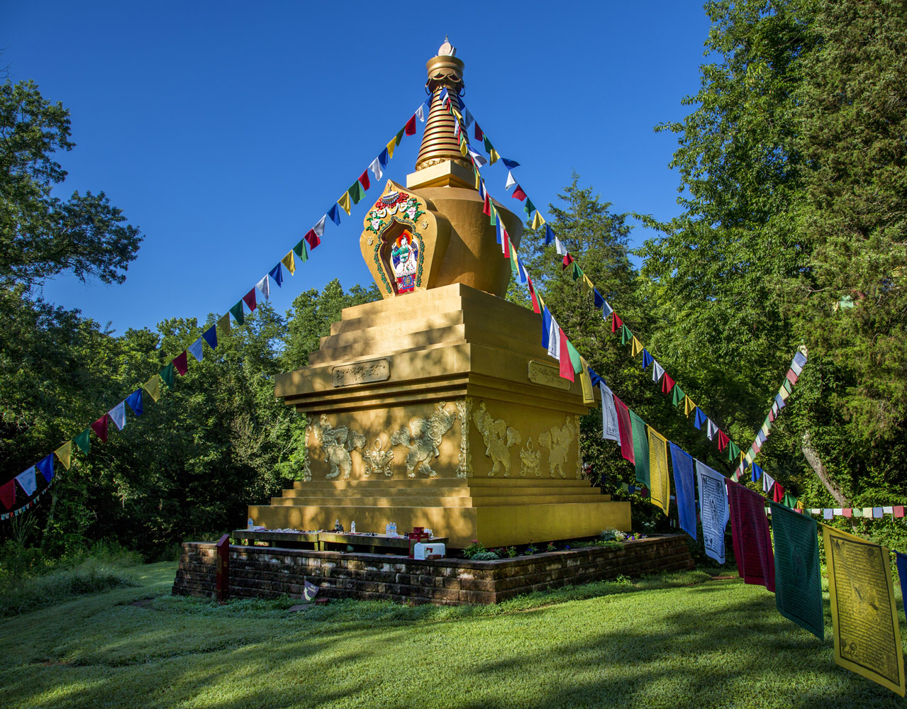 Migyur Dorje Stupa-web Migyur Dorje Stupa-web