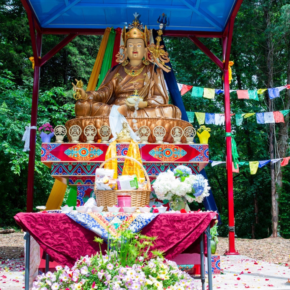 Guru Rinpoche Statue-web