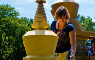 Stupa volunteers-web